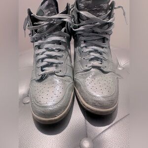 Nike WMNS Dunk SKY HI “Disco Ball” 637991-001 Metallic Silver/Glacier Ice sz 10
